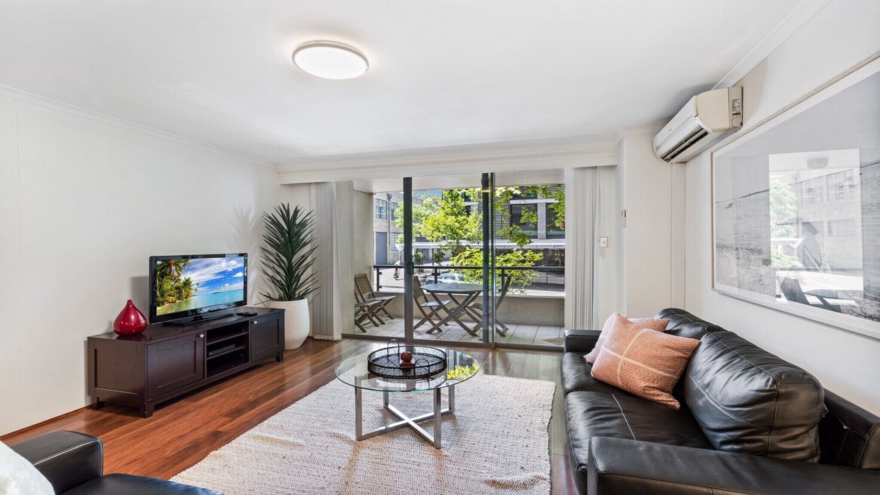 Photo of Livingroom in Pyrmont