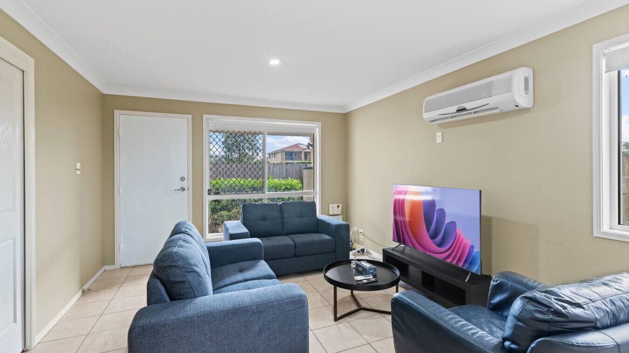 Photo of Livingroom in Calamvale