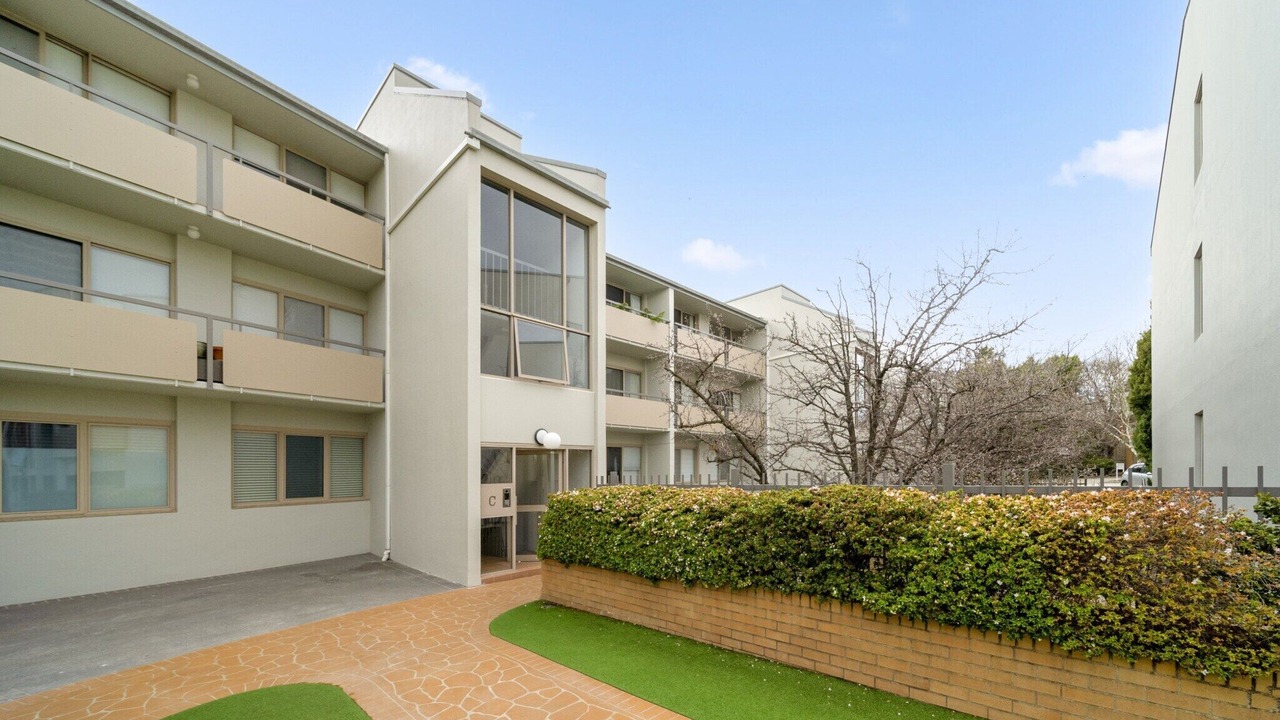 Photo of Others in Manuka