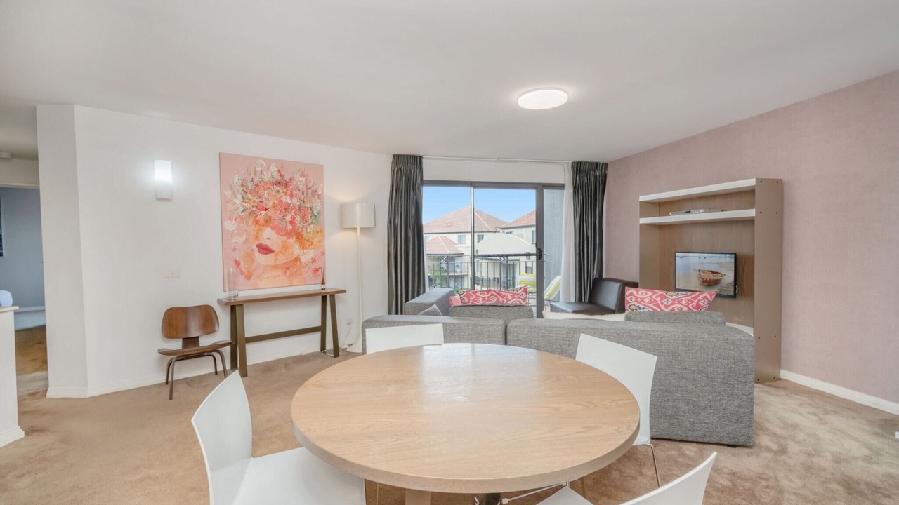 Photo of Livingroom in Kingston
