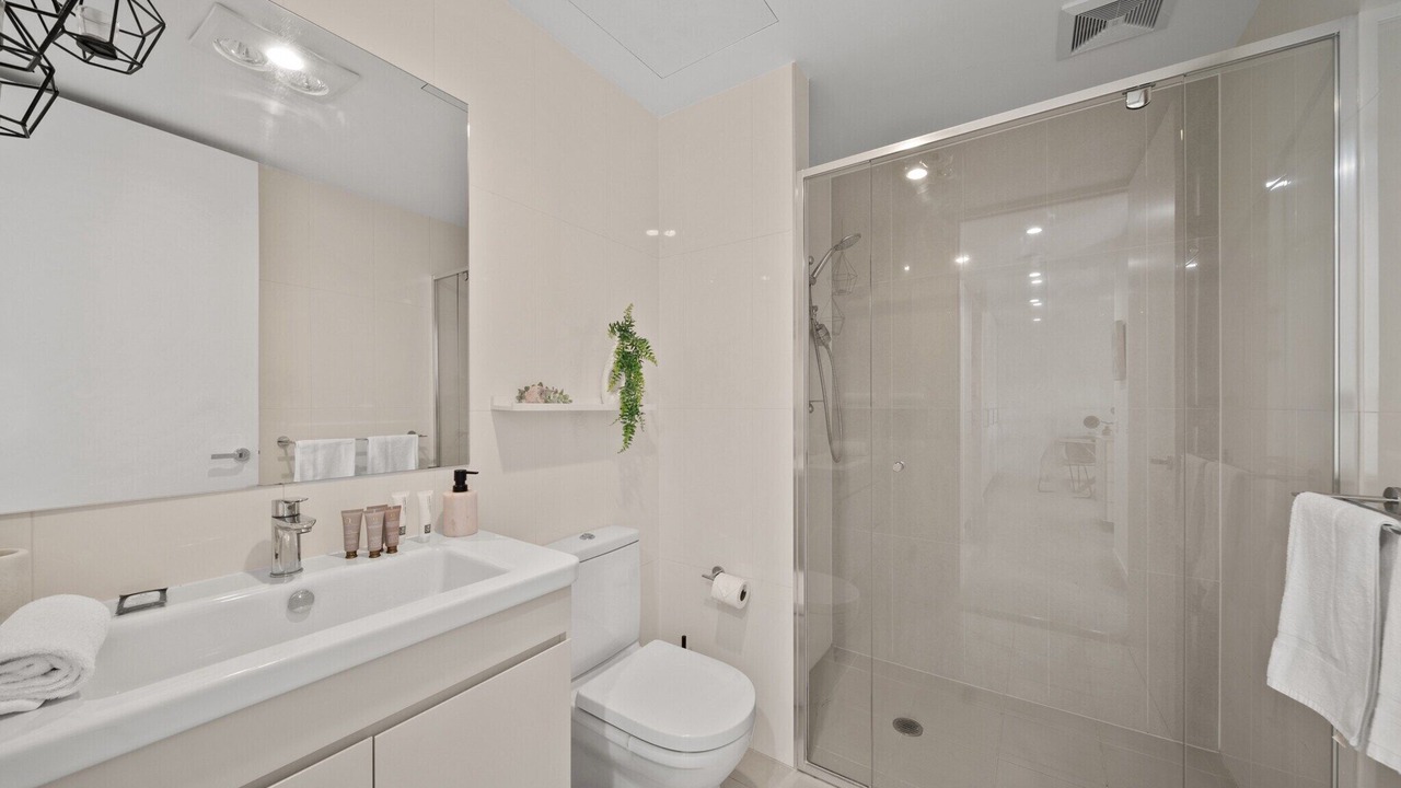 Photo of Bathroom in Lyons