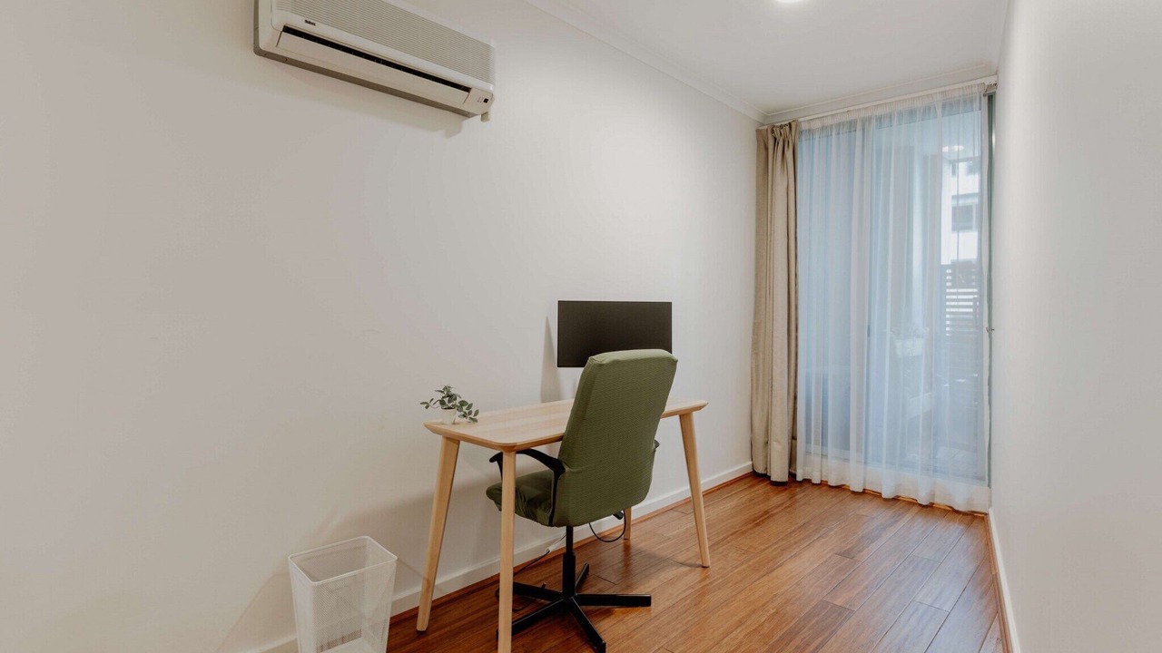 Photo of Livingroom in Canberra City Centre