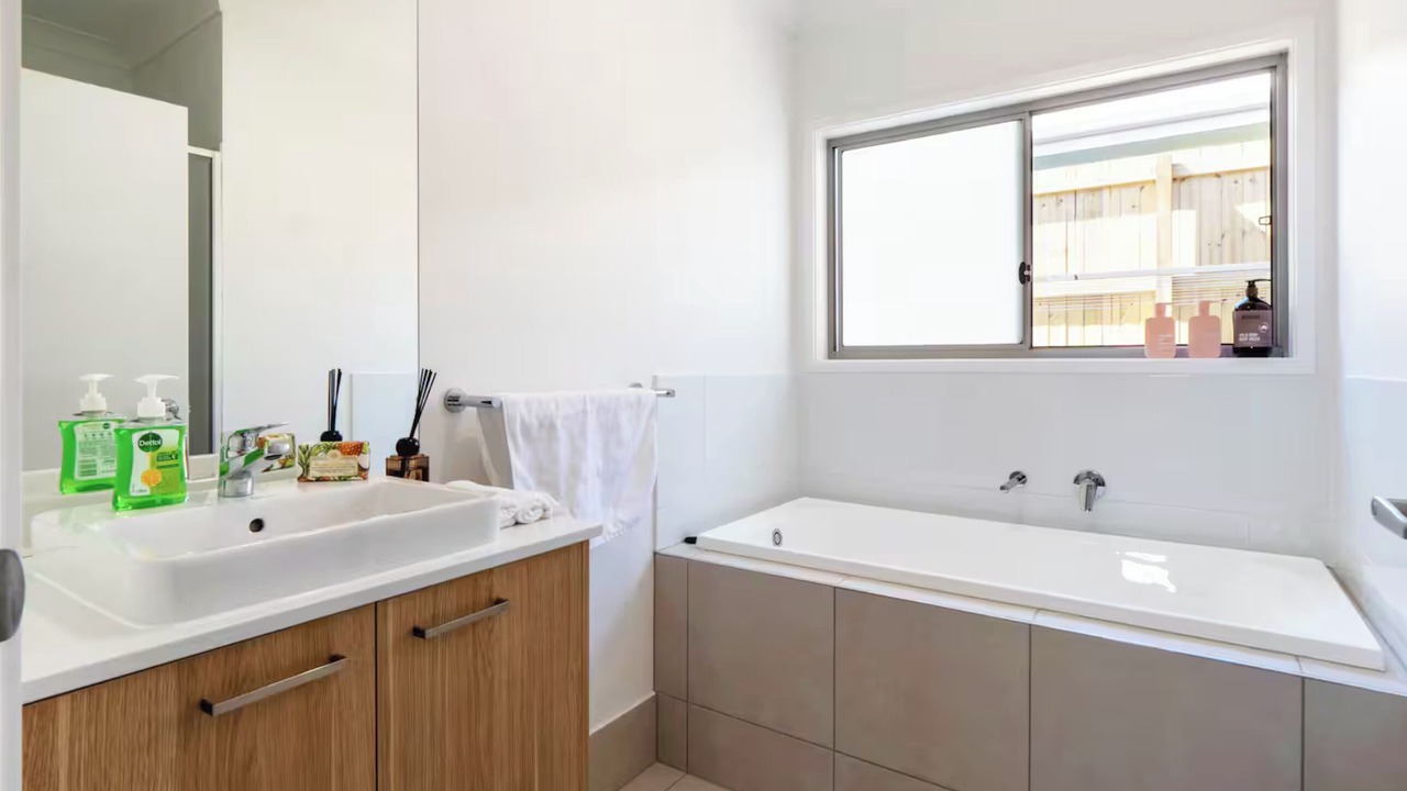 Photo of Bathroom in Greenbank