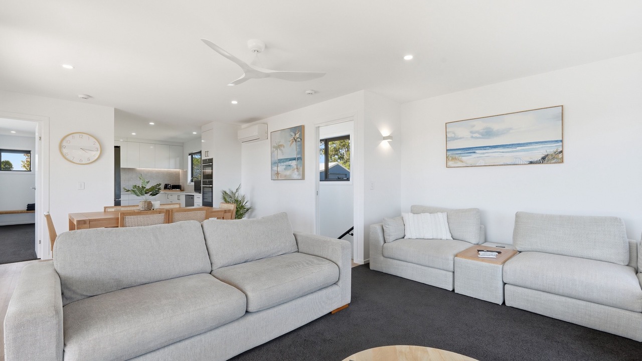 Photo of Livingroom in Opossum Bay