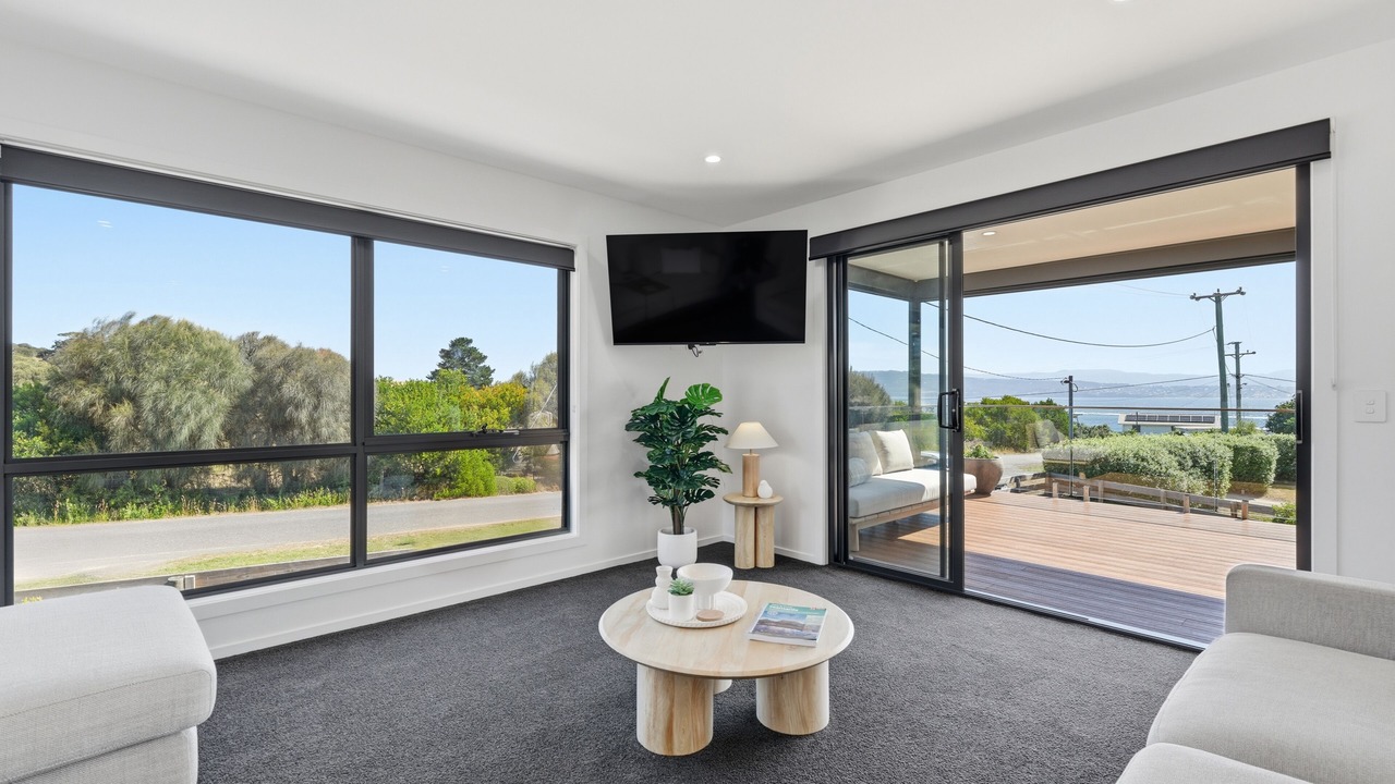 Photo of Livingroom in Opossum Bay