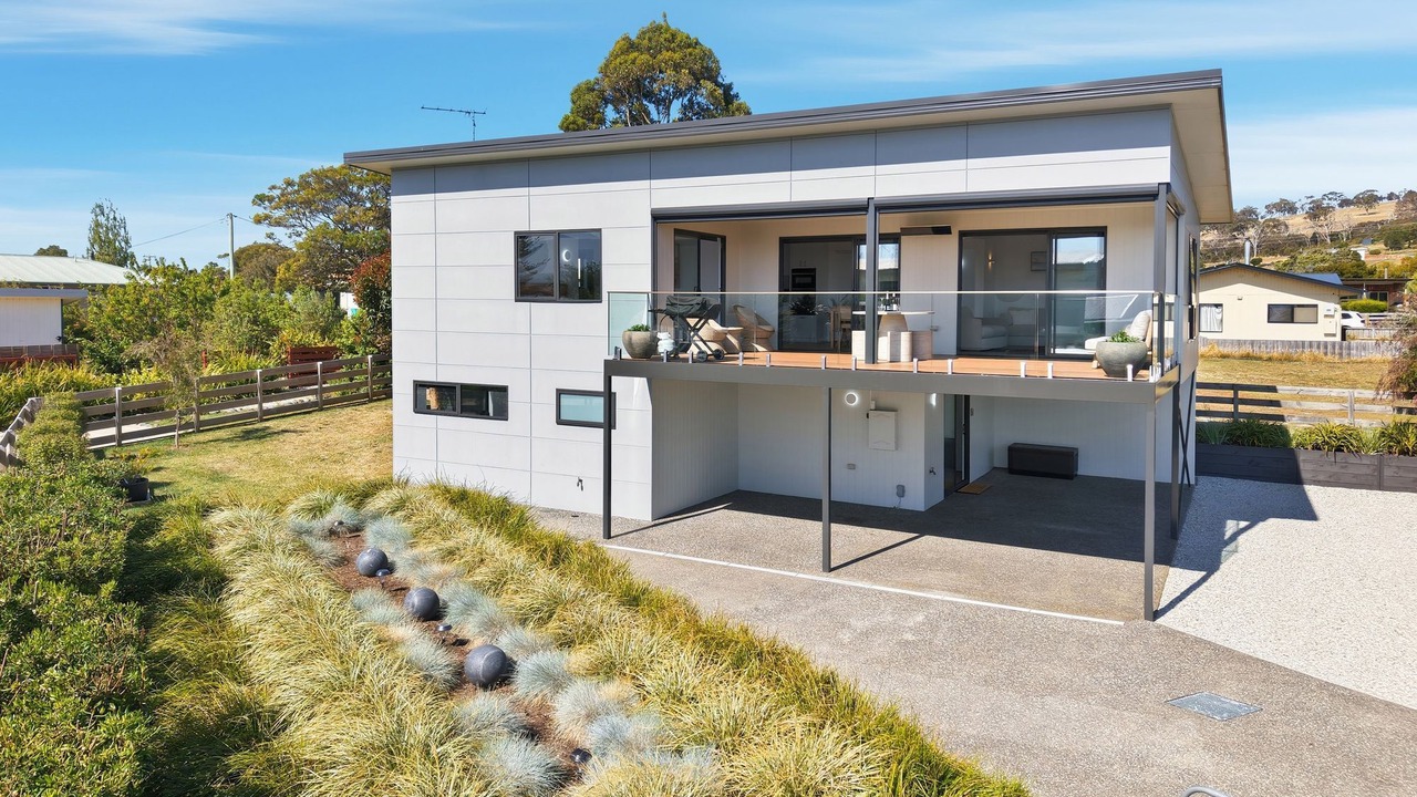 Photo of Outdoor in Opossum Bay
