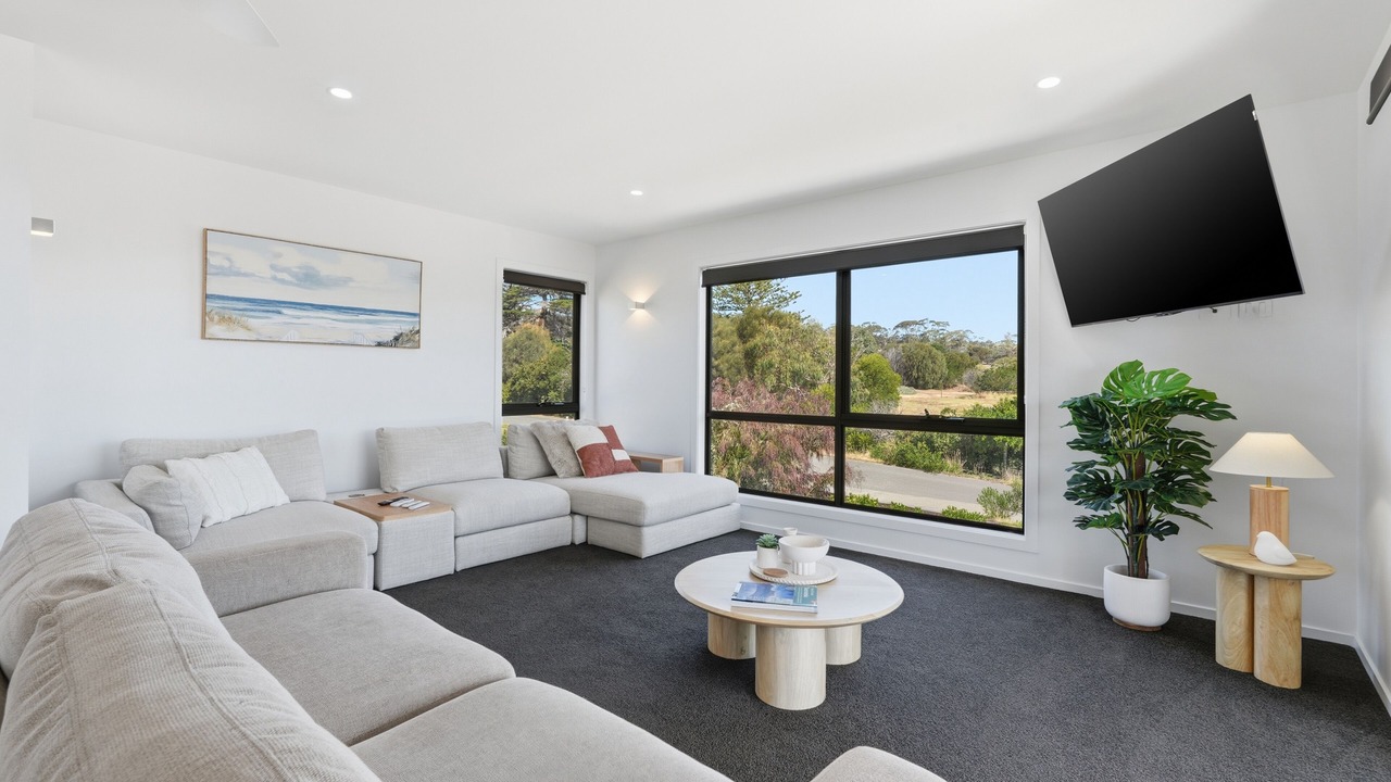 Photo of Livingroom in Opossum Bay