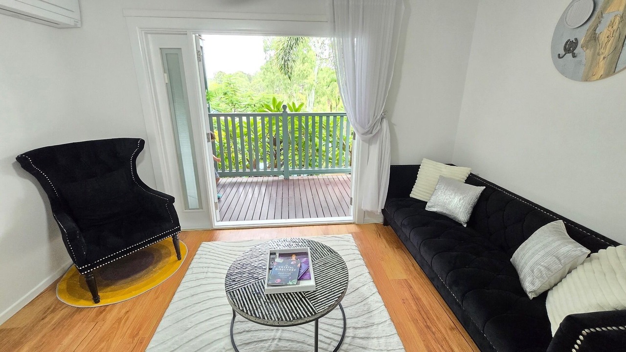 Photo of Livingroom in Kenmore
