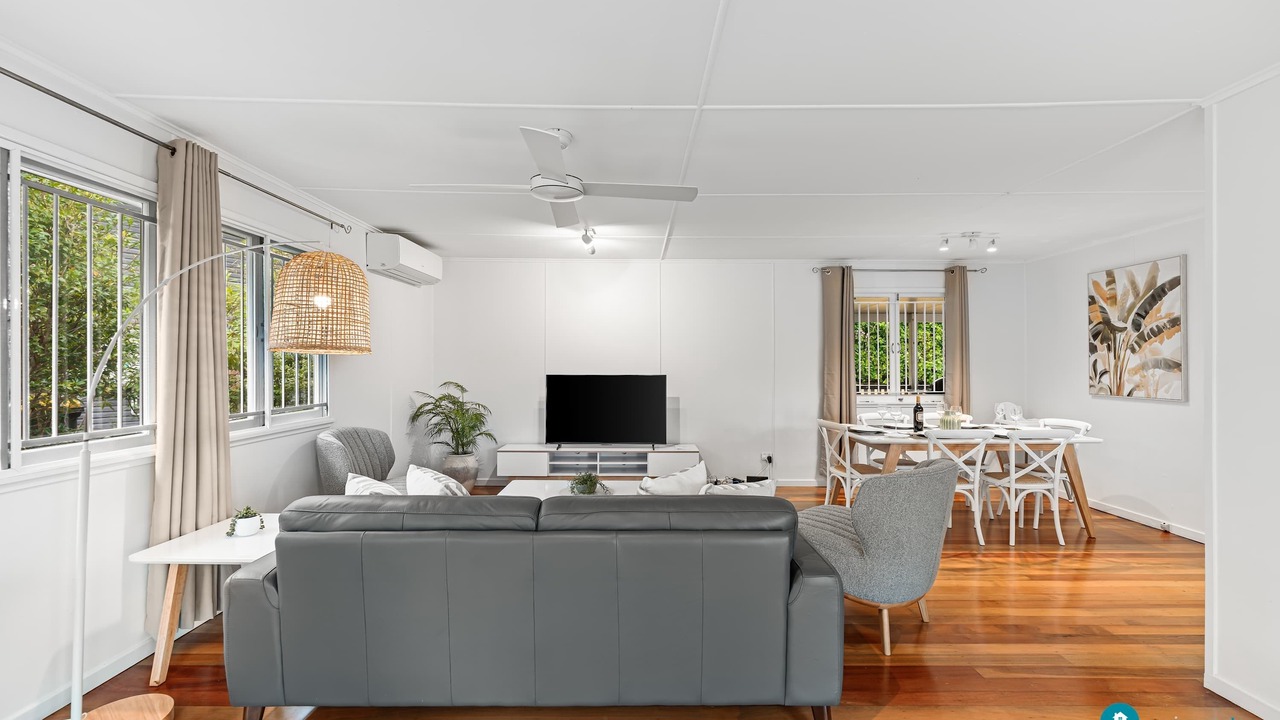 Photo of Livingroom in Tarragindi