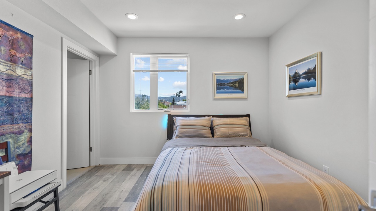 Photo of Bedroom in East Hollywood