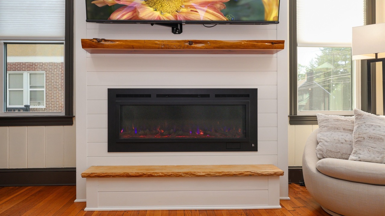 Photo of Livingroom in Bassett