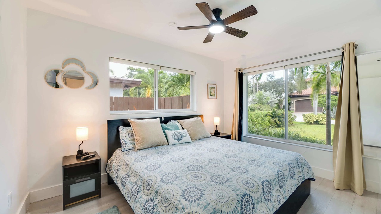 Photo of Bedroom in Cypress Point