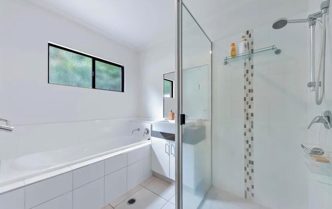 Photo of Bathroom in Cannonvale