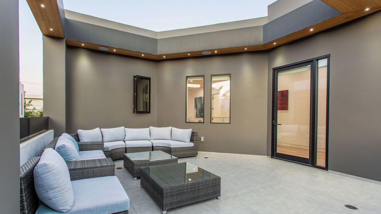 Photo of Patio Balcony in Melrose