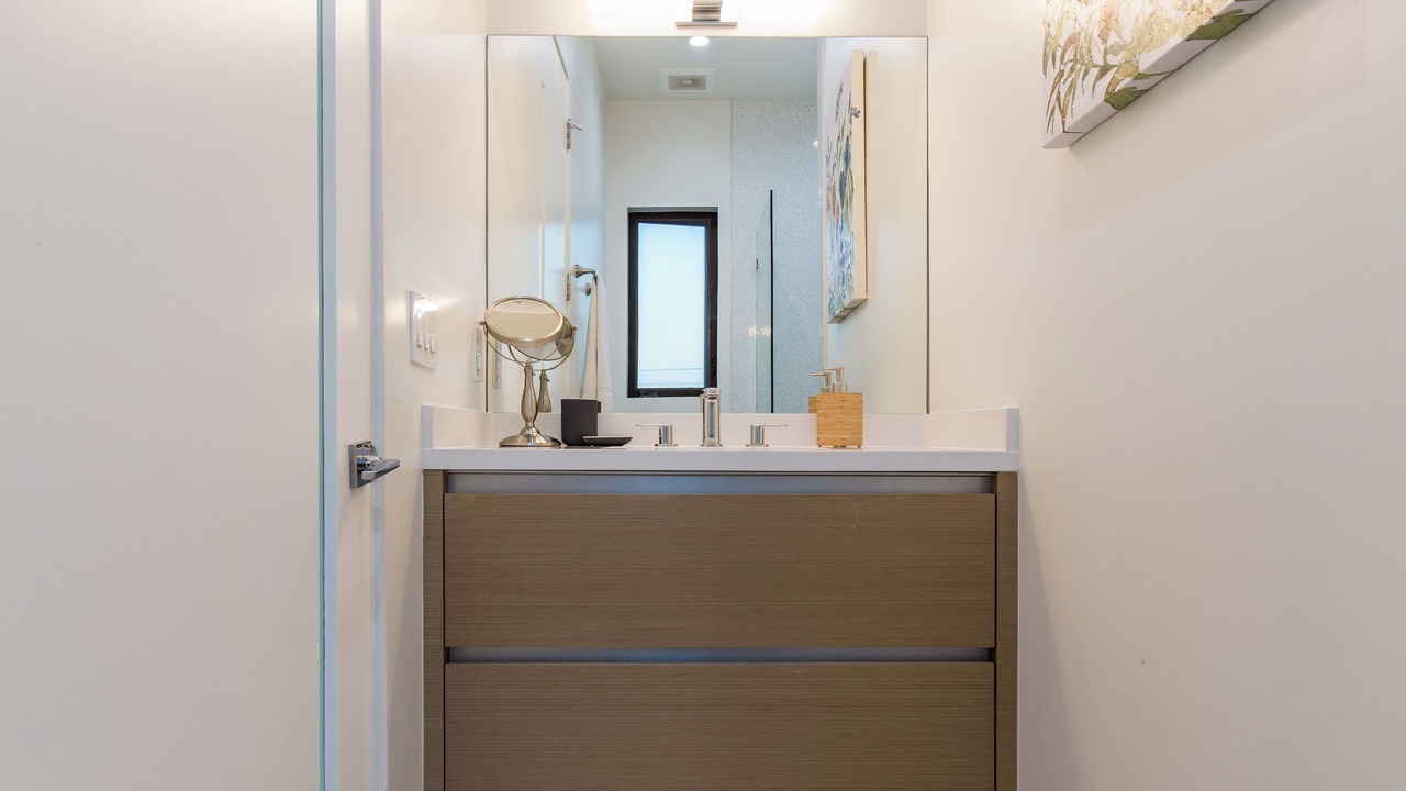 Photo of Bathroom in Melrose