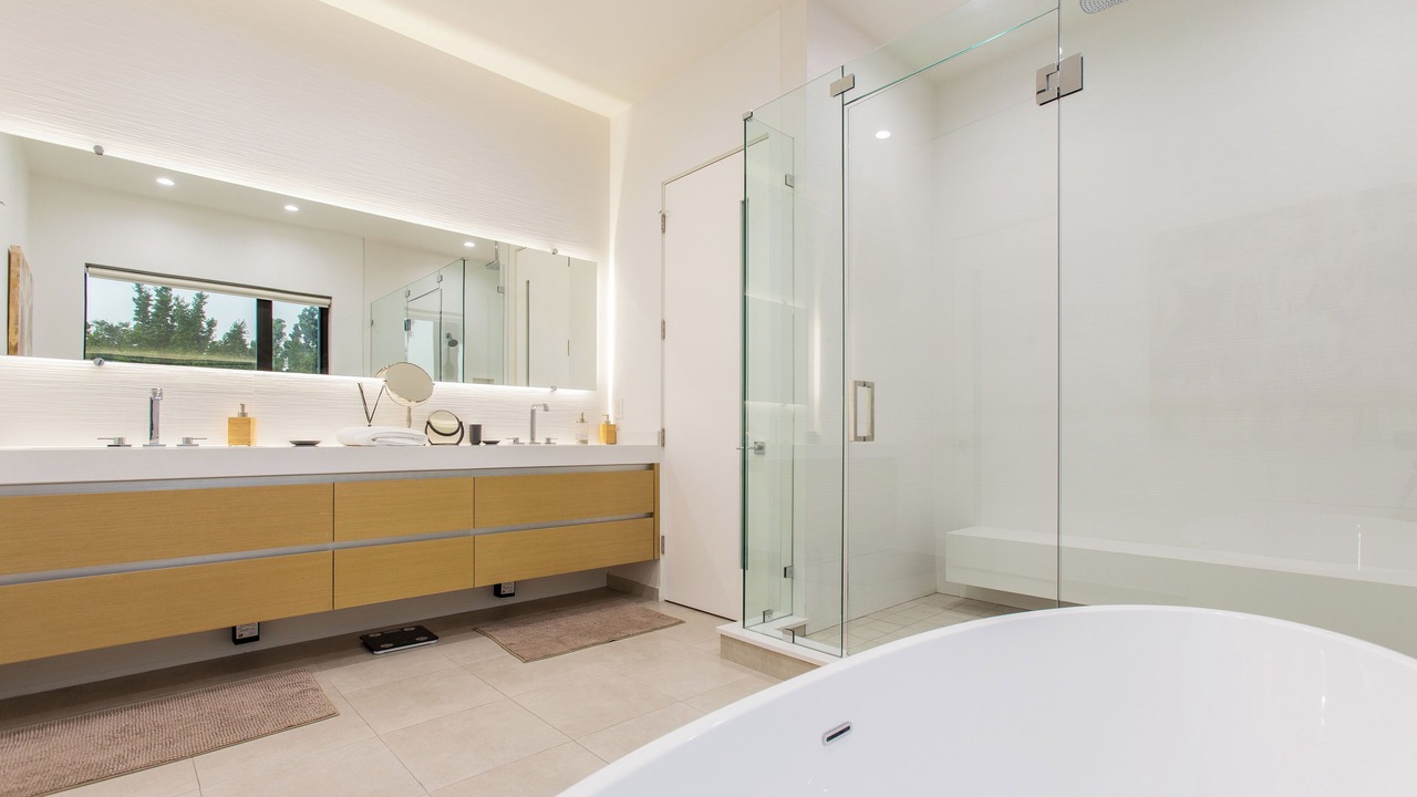 Photo of Bathroom in Melrose