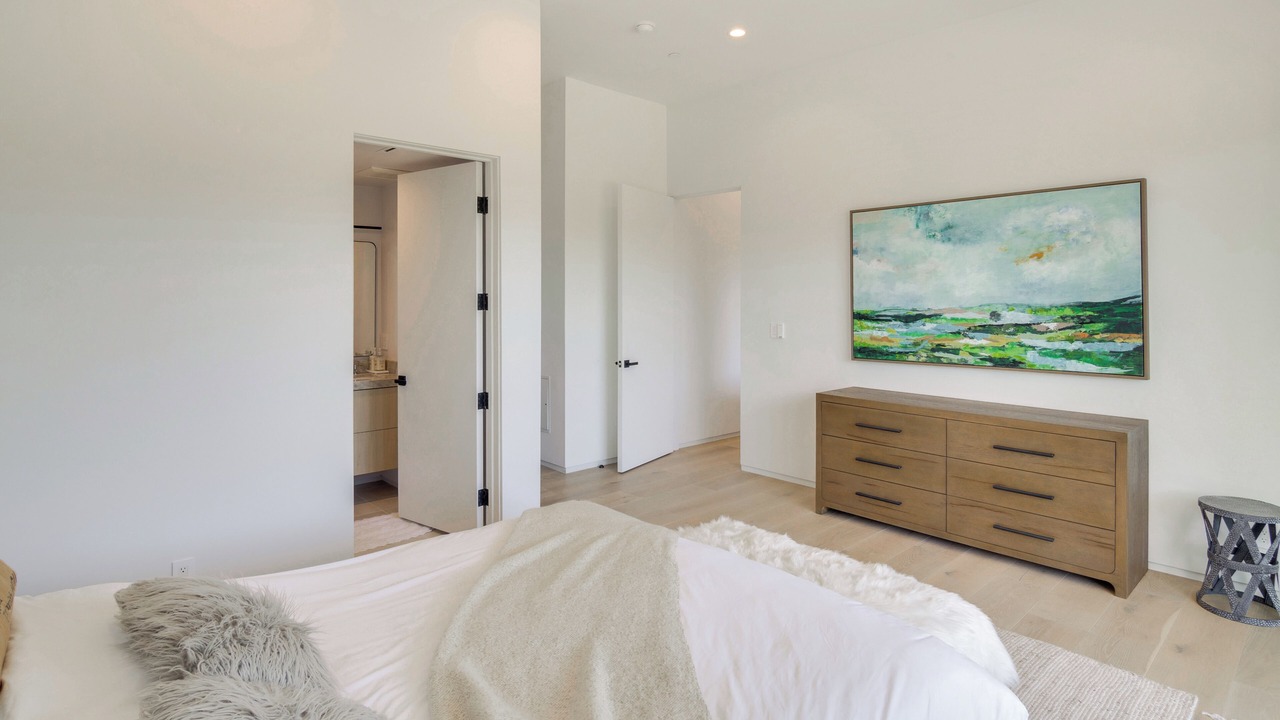 Photo of Bedroom in Central Malibu