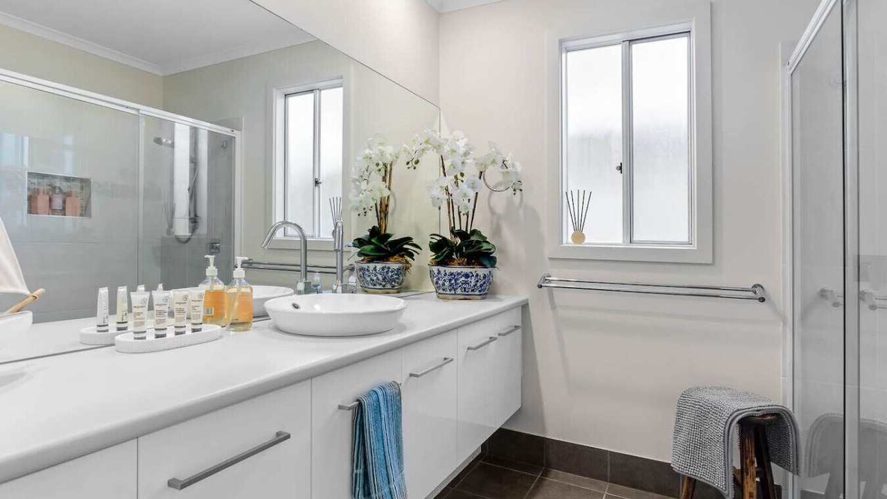 Photo of Bathroom in Encounter Bay