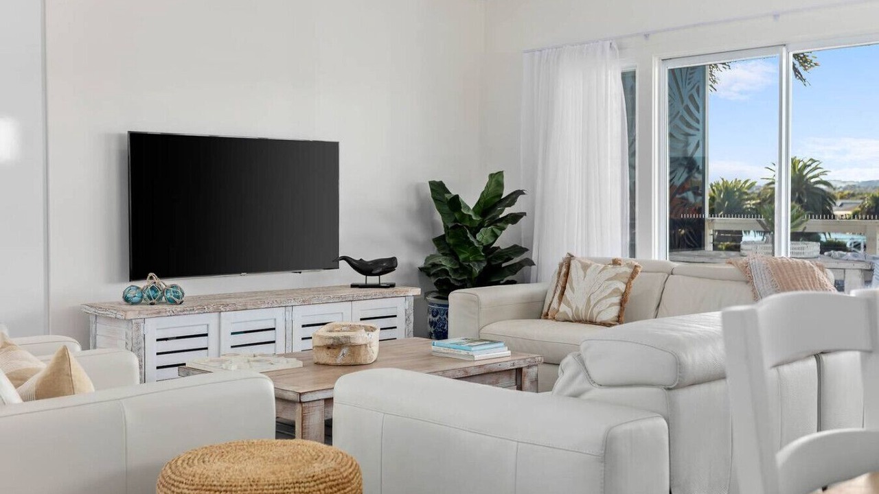 Photo of Livingroom in Encounter Bay