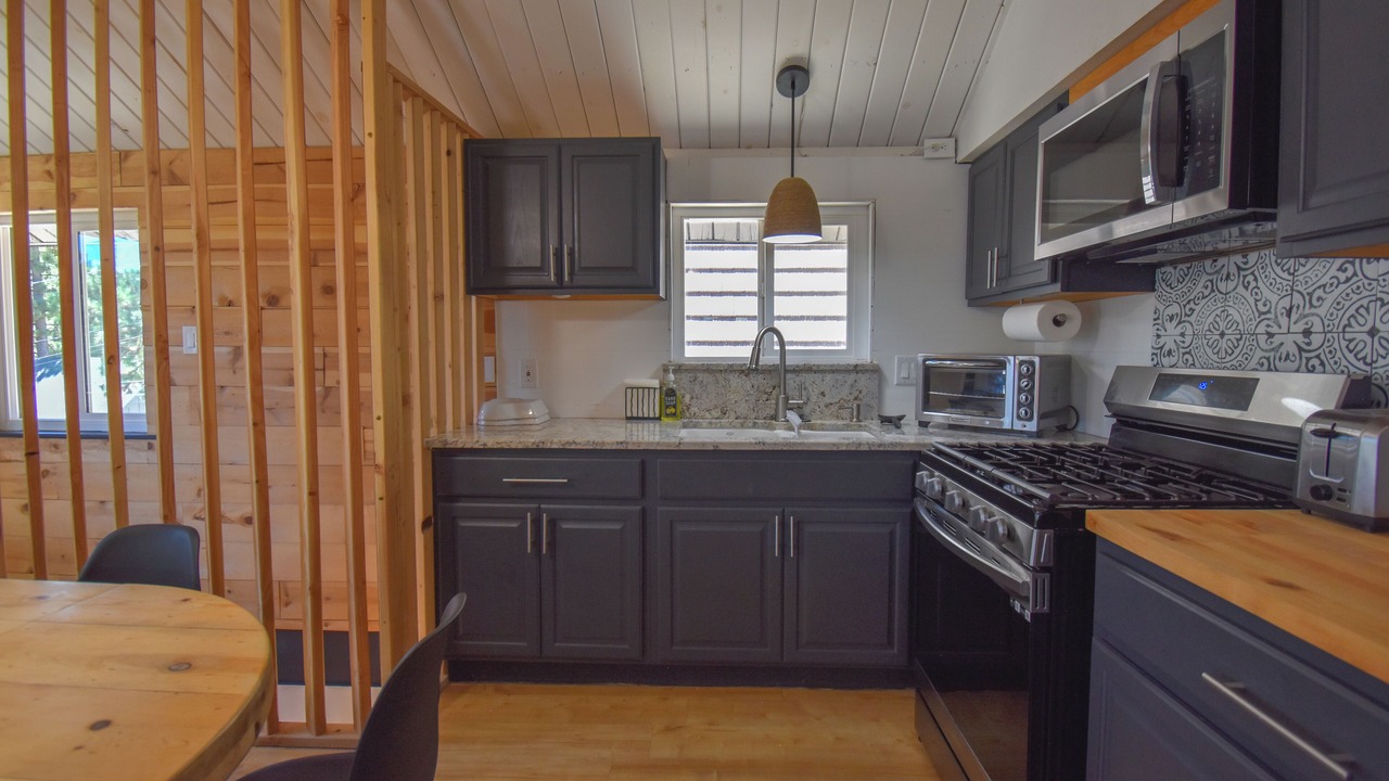 Photo of Kitchen in Green Valley Lake
