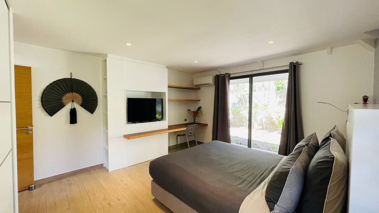 Photo of Bedroom in Point Matira