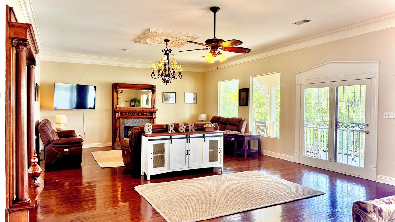 Photo of Livingroom in Wetumpka