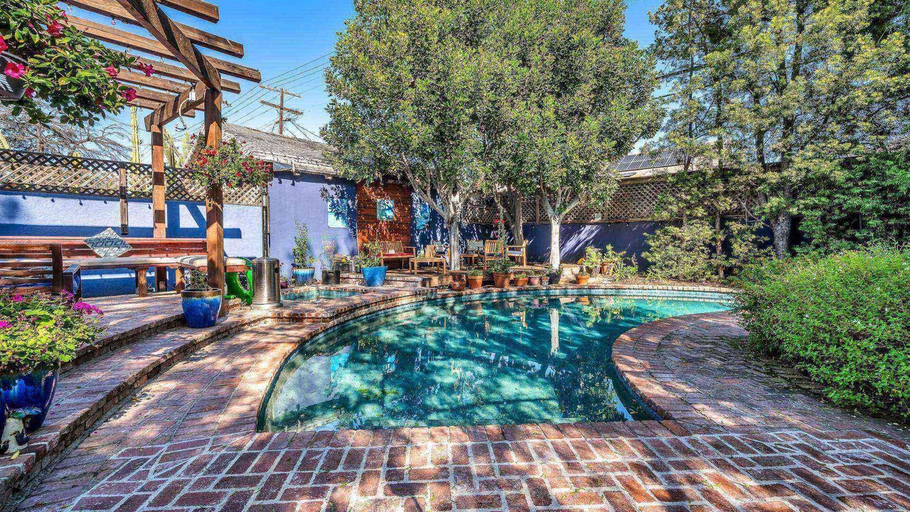 Photo of Outdoor in Mid City
