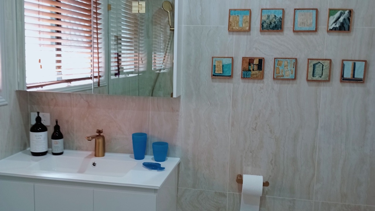 Photo of Bathroom in Collingwood Park