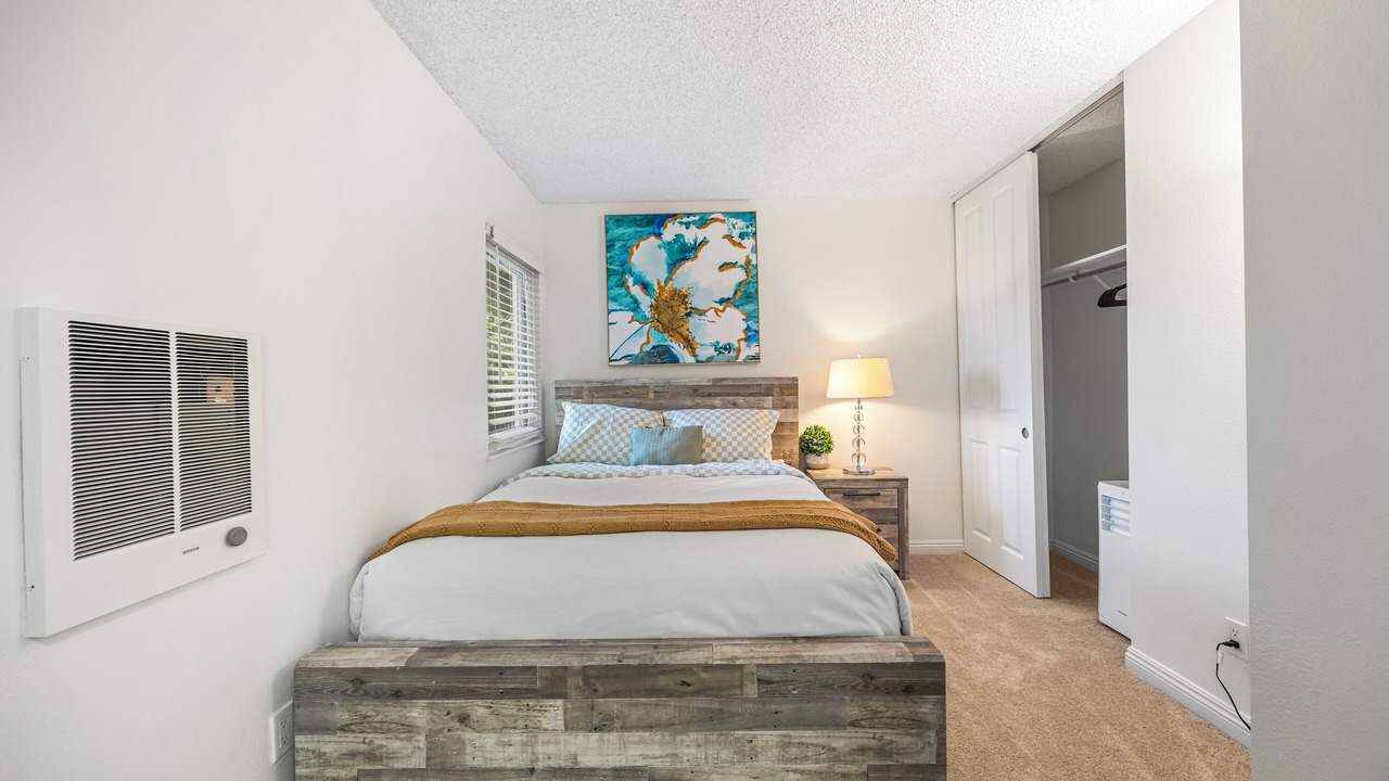 Photo of Bedroom in Newport Beach