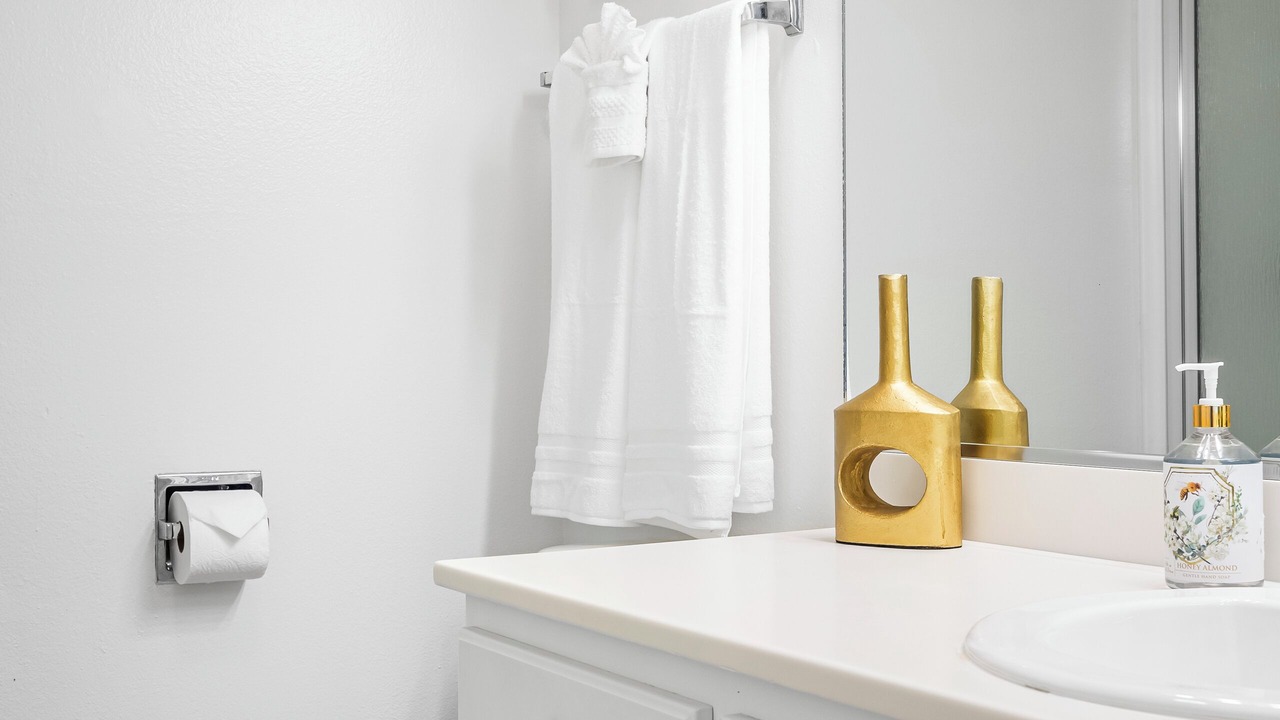 Photo of Bathroom in Newport Beach