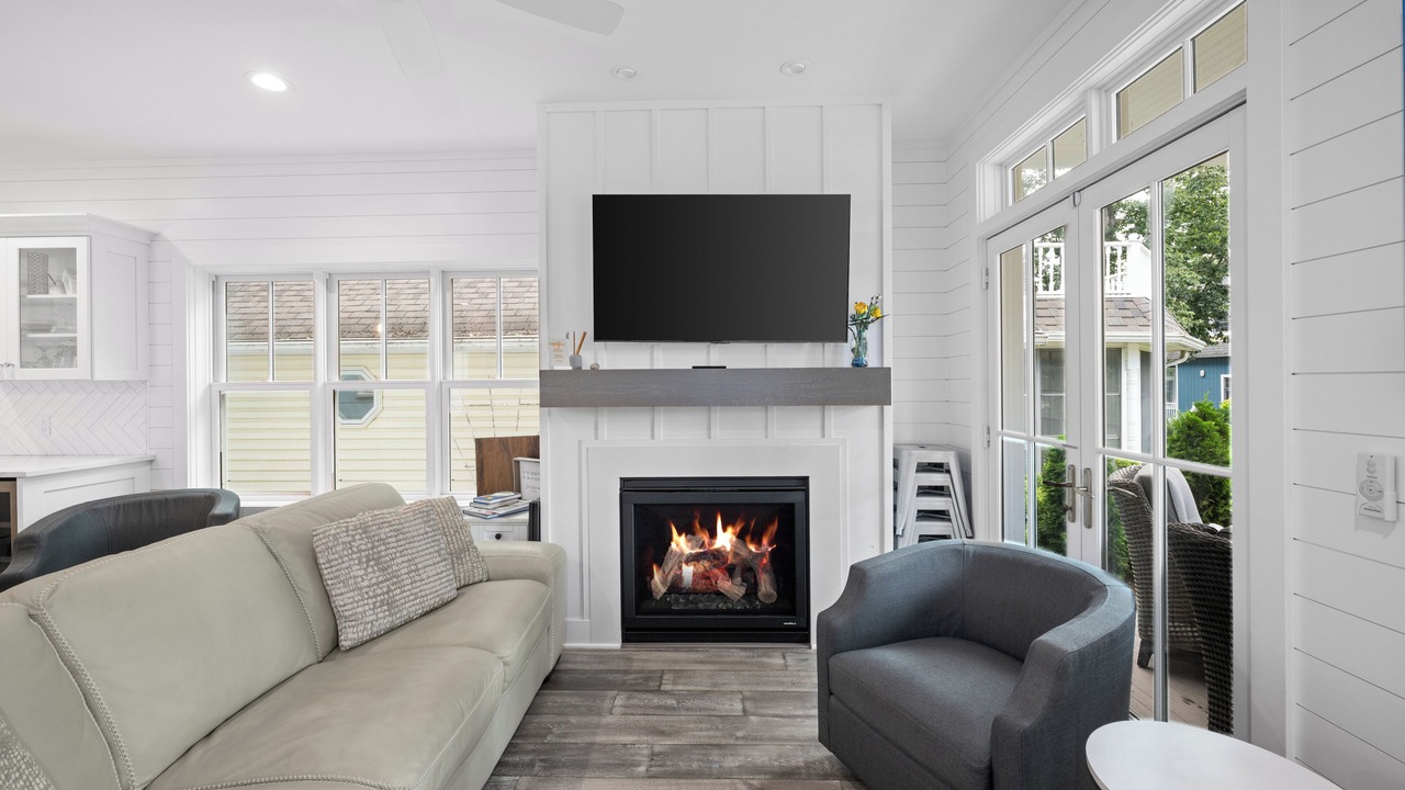 Photo of Livingroom in Lakeside
