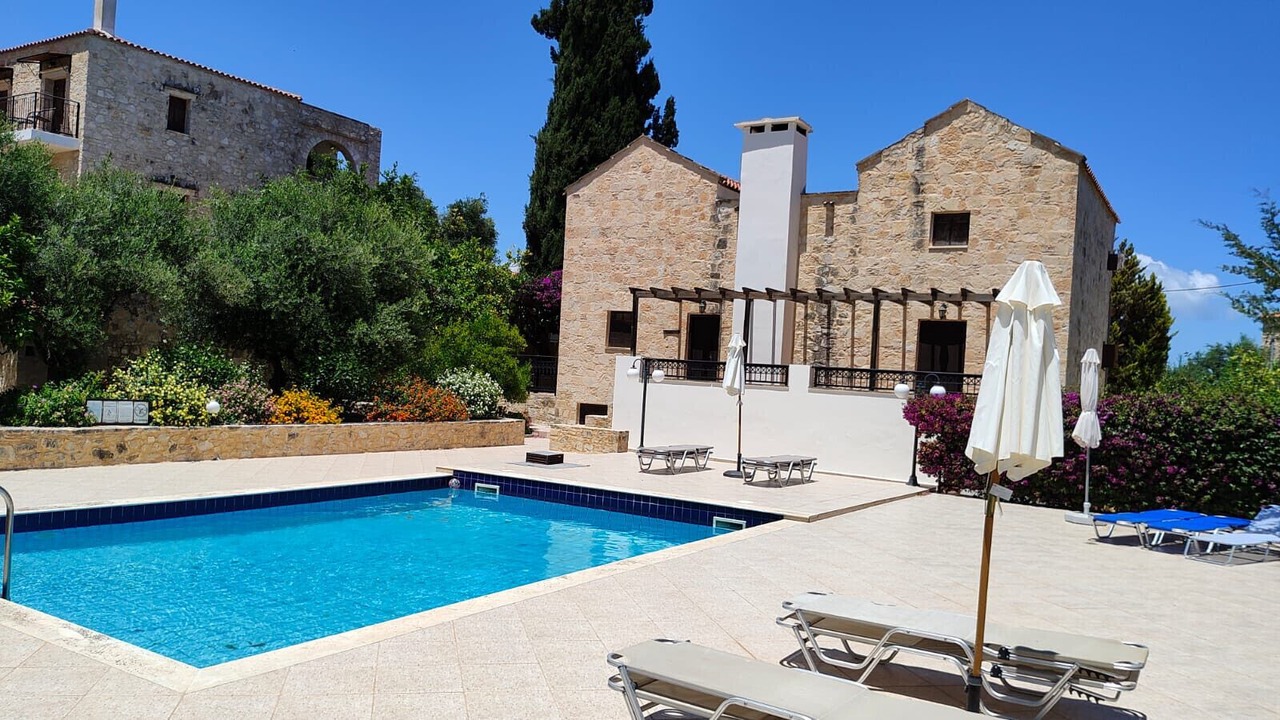 Photo of Outdoor in Douliana