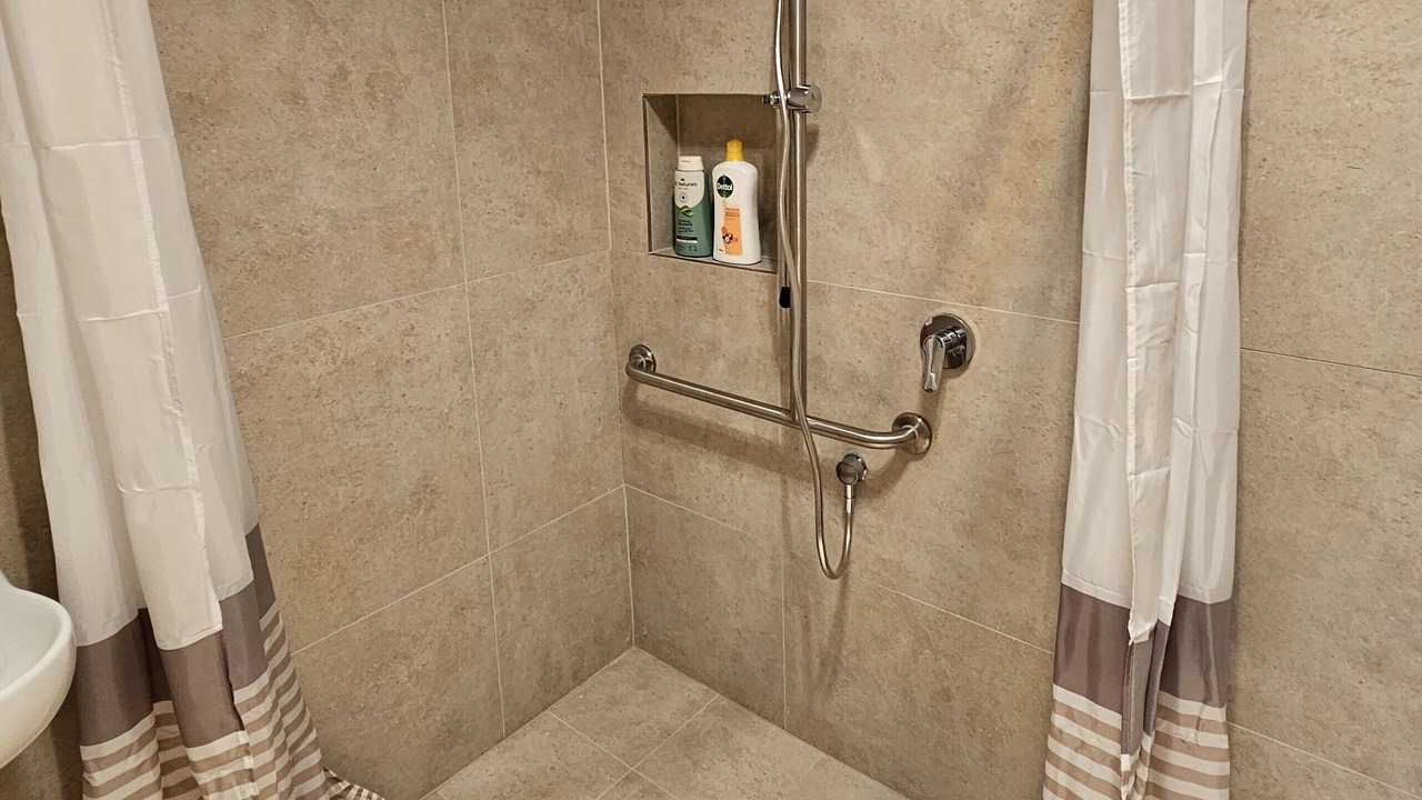 Photo of Bathroom in Pearce