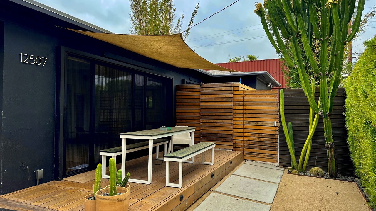 Photo of Outdoor in Mar Vista