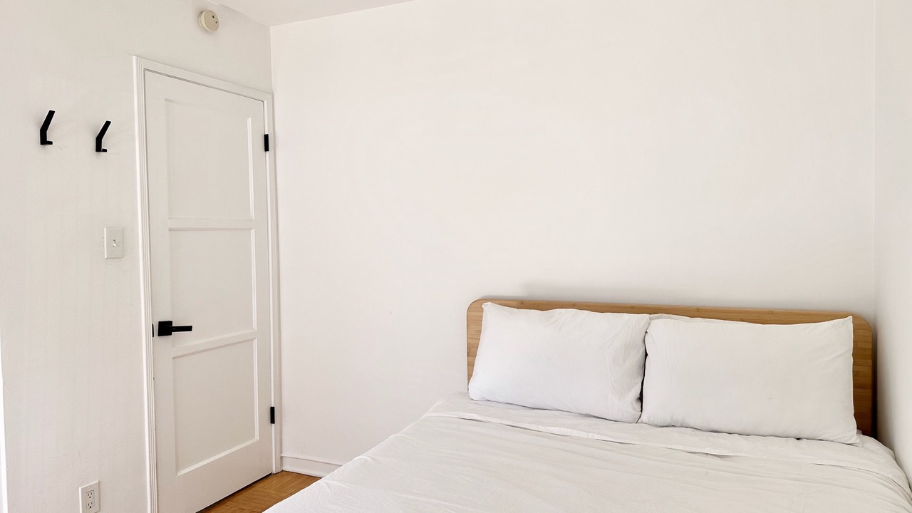 Photo of Bedroom in Mar Vista