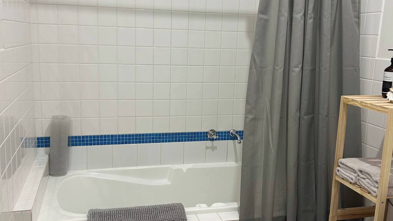 Photo of Bathroom in Murchison