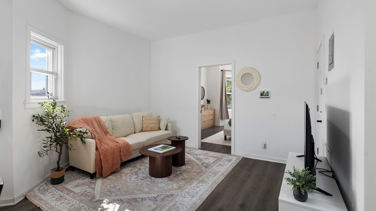 Photo of Livingroom in Communipaw