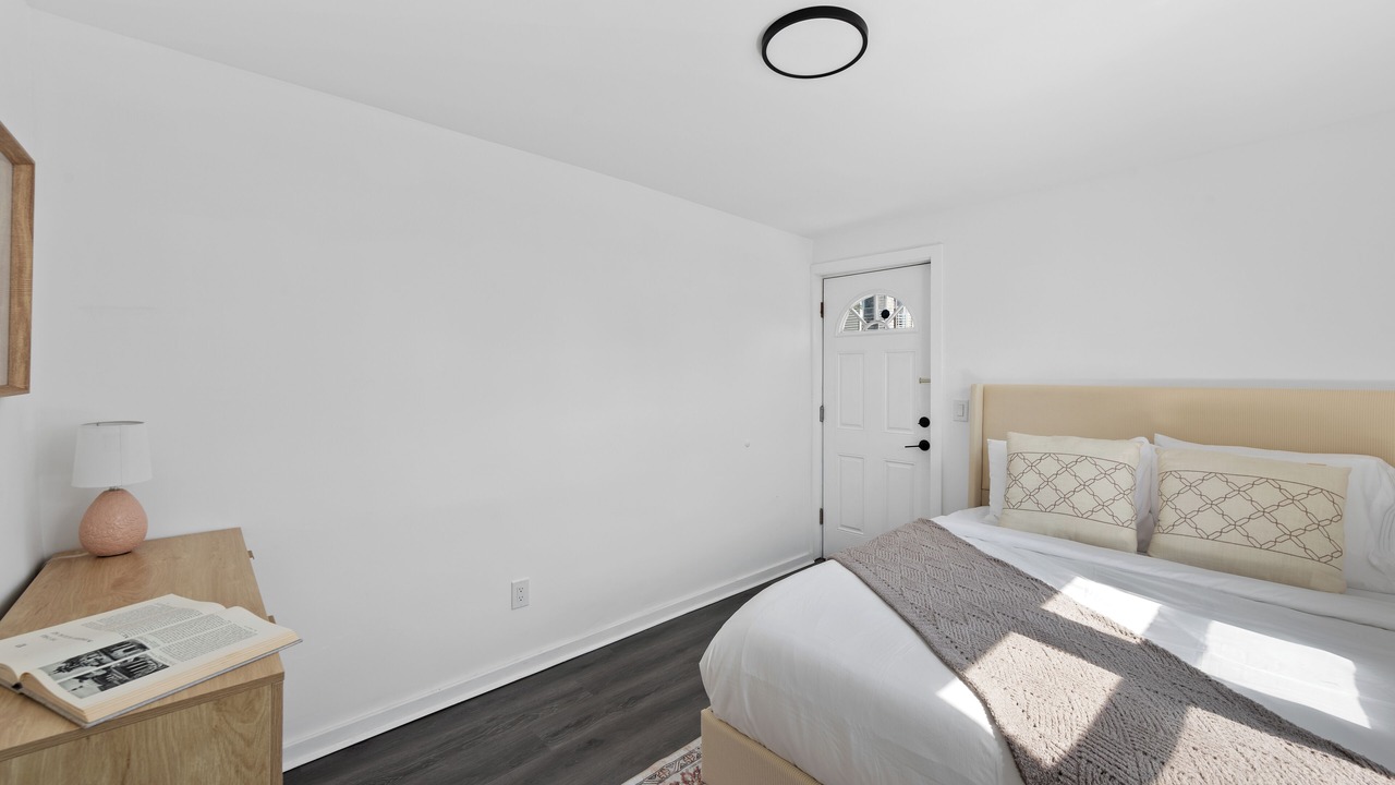 Photo of Bedroom in Communipaw