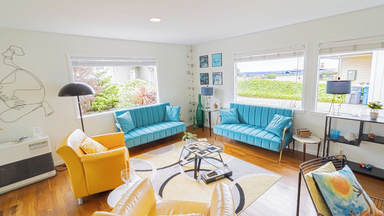Photo of Livingroom in Crescent City North