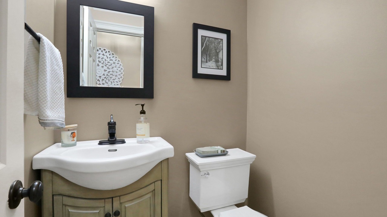 Photo of Bathroom in Middle Hope