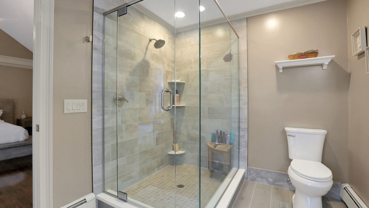 Photo of Bathroom in Middle Hope