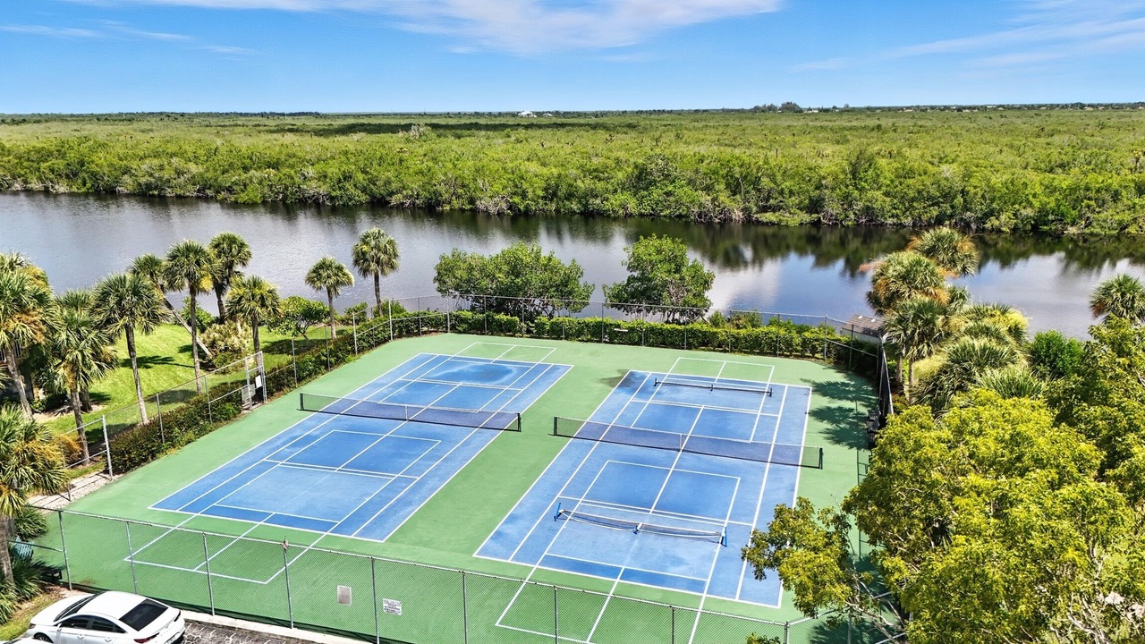 Photo of Others in Hammock Bay