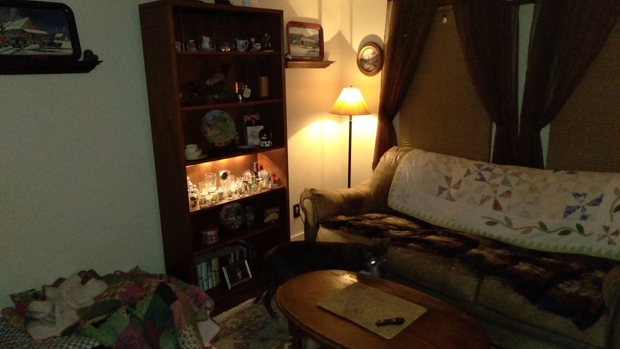 Photo of Livingroom in Lake Breeze Park