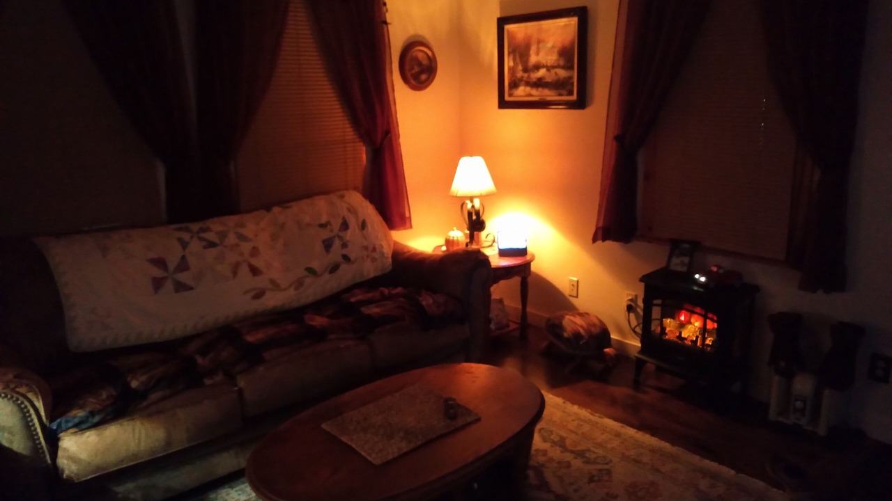 Photo of Livingroom in Lake Breeze Park