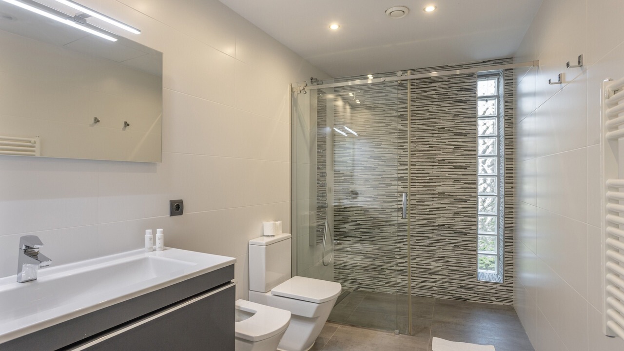 Photo of Bathroom in Cala Llenya