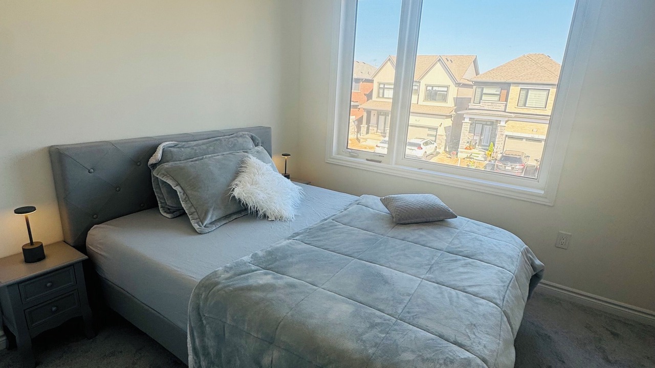 Photo of Bedroom in Erin