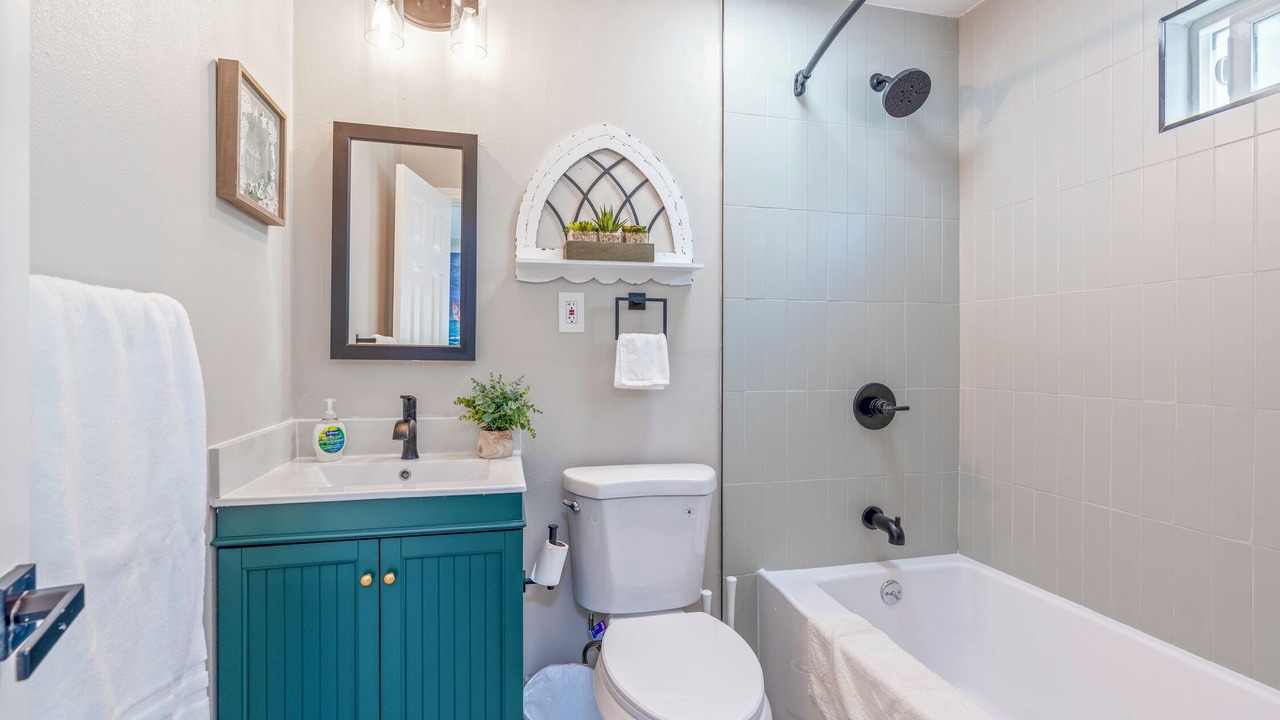 Photo of Bathroom in Alhambra