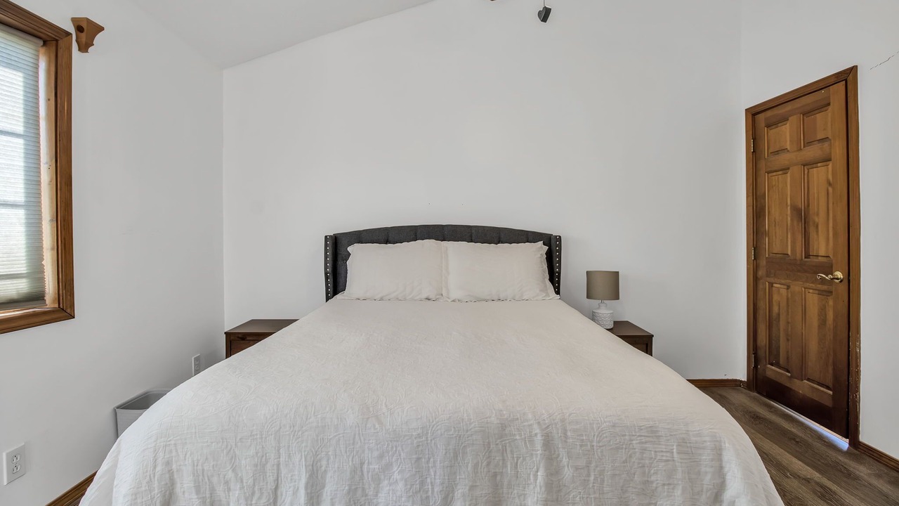 Photo of Bedroom in Athol Springs