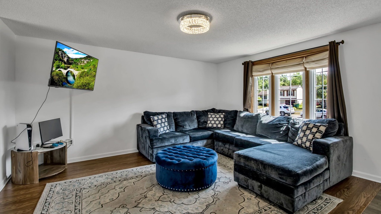Photo of Livingroom in Athol Springs