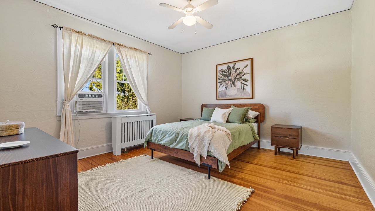 Photo of Bedroom in Bloomfield